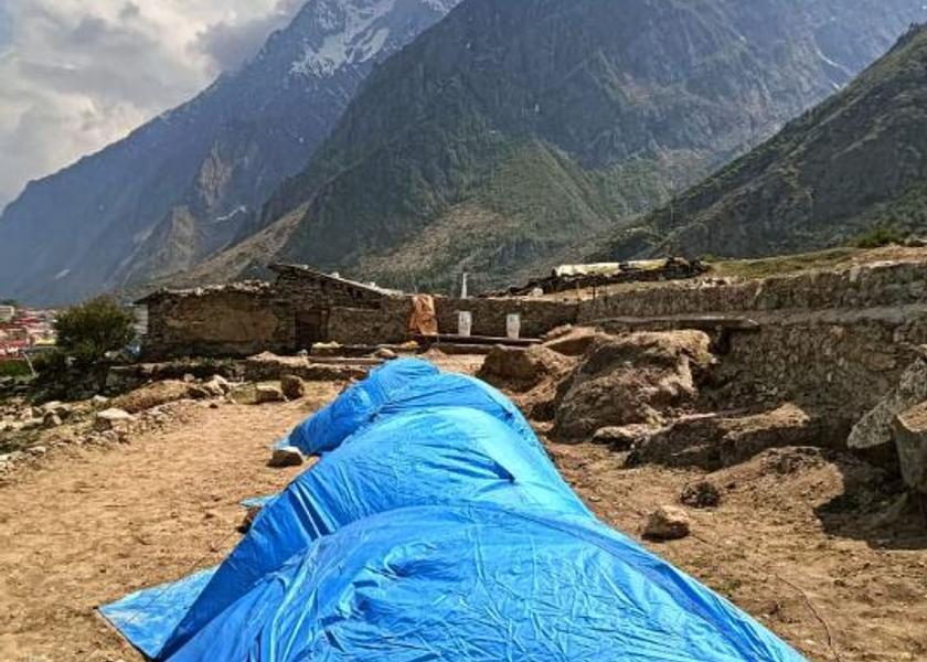 Uttarakhand Badrinath Hotel View