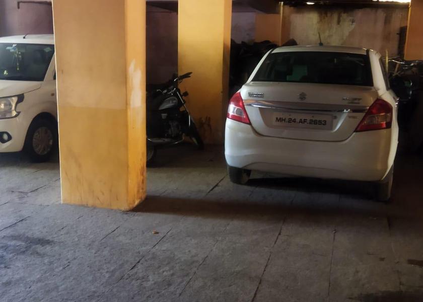 Maharashtra Latur Parking lot