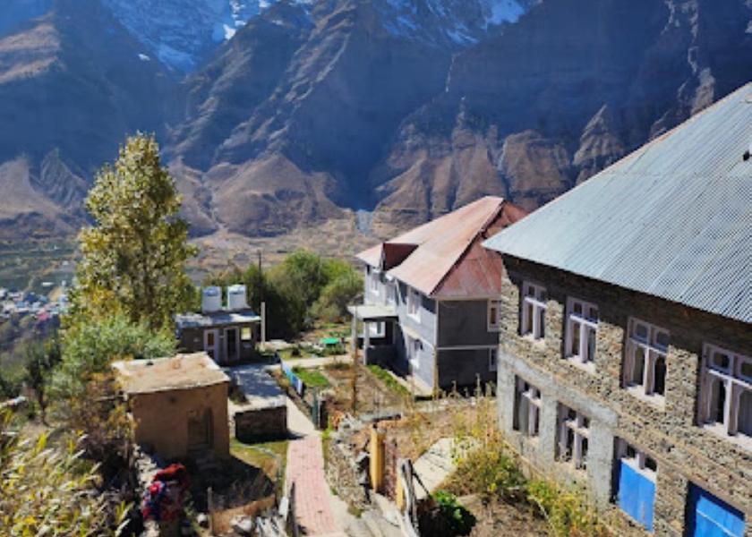 Himachal Pradesh Kangra Exterior view