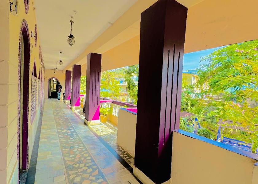 Rajasthan Mount Abu Lobby