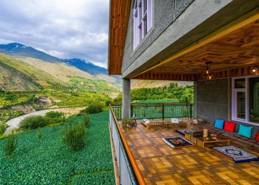 Himachal Pradesh Keylong Outdoors