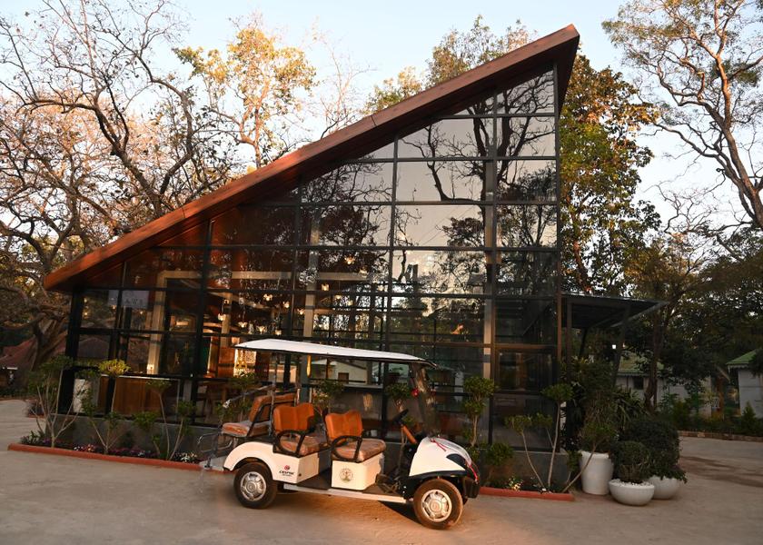 Madhya Pradesh Pachmarhi Lobby