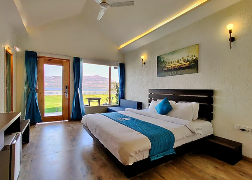 Maharashtra Junnar Blu Water Room