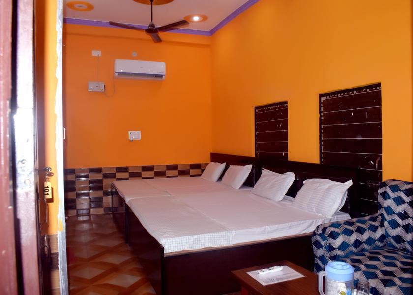 Uttar Pradesh Ayodhya Standard Family Room