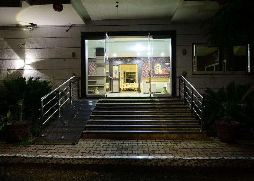 Maharashtra Chandrapur Hotel Exterior