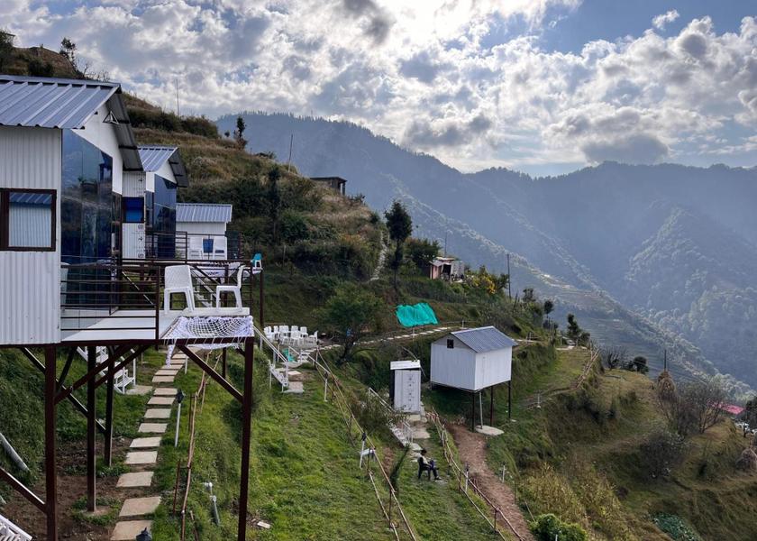 Uttarakhand Dhanaulti Hotel View
