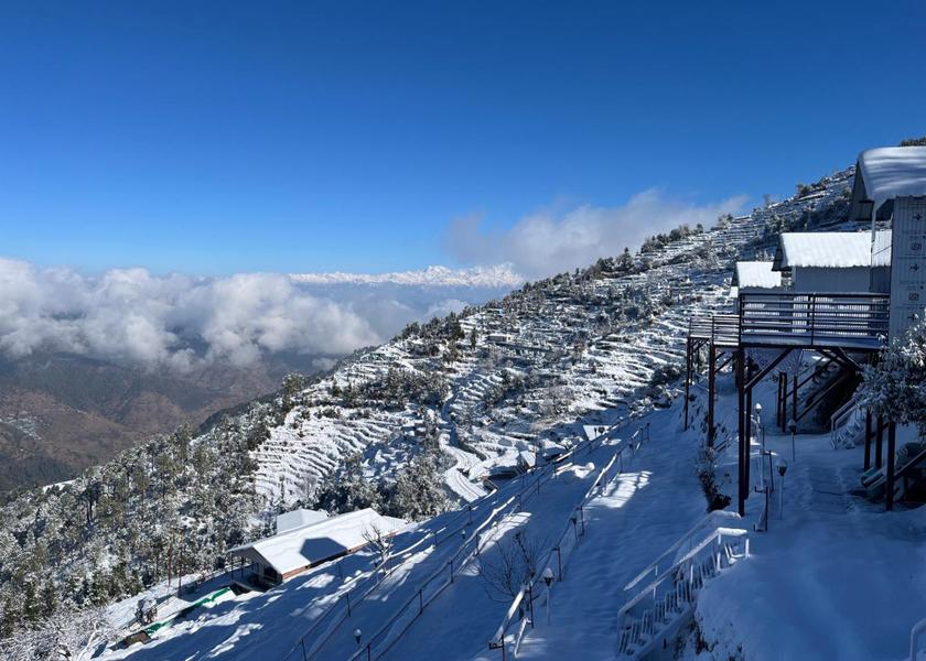 Uttarakhand Dhanaulti Hotel View