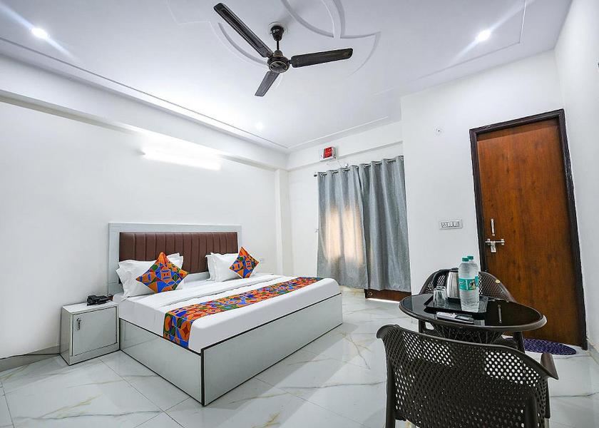 Delhi Delhi 1025