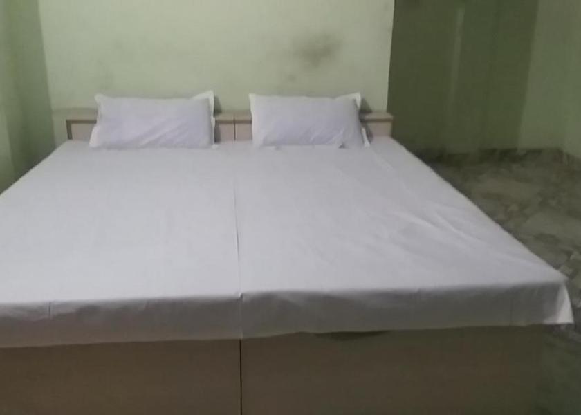 Uttar Pradesh Jhansi Budget Single Room