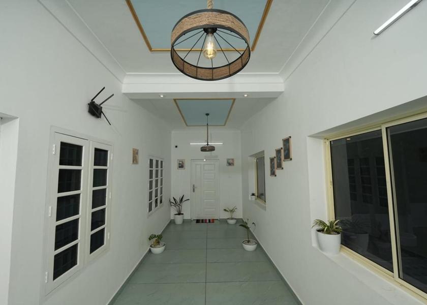 Kerala Varkala Public Areas