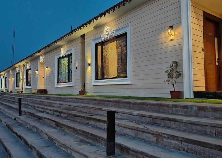 Uttar Pradesh Ayodhya Hotel Exterior
