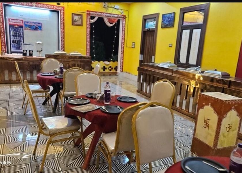 Madhya Pradesh Orchha Food & Dining