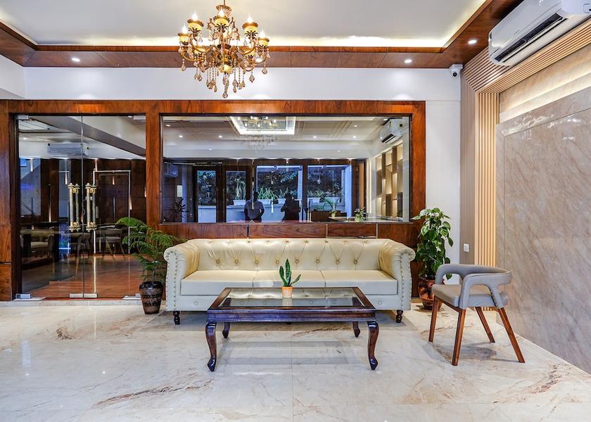 Uttar Pradesh Noida Lobby sitting area