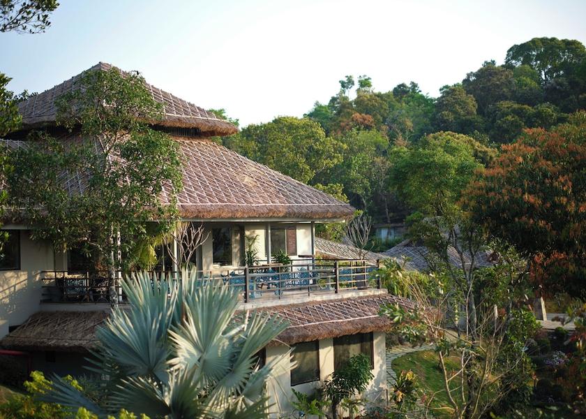 Kerala Periyar Front of property