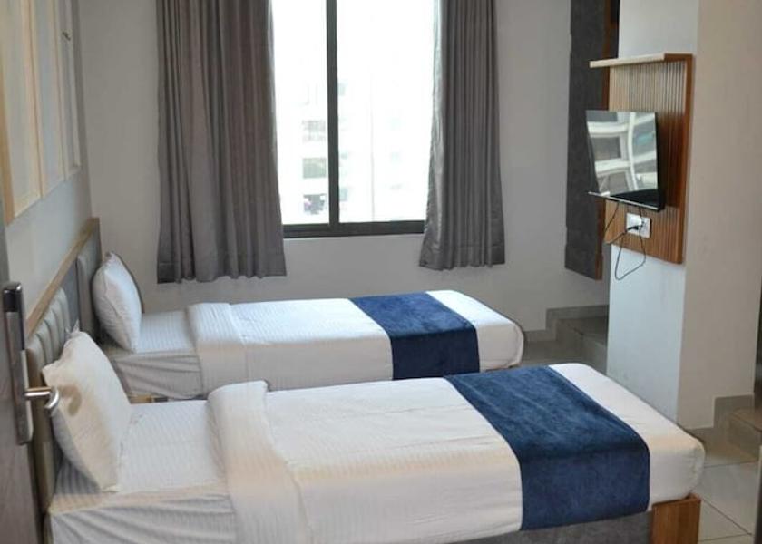 Gujarat Kadi Room