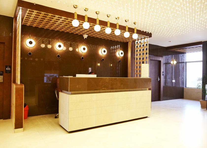 Gujarat Kadi Hotel Exterior