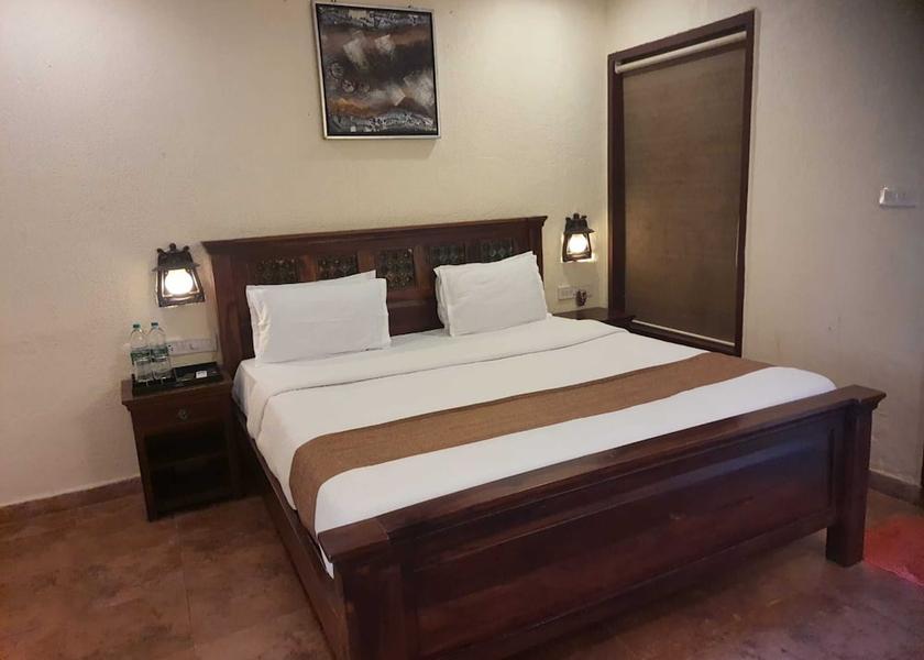 Maharashtra Matheran Room