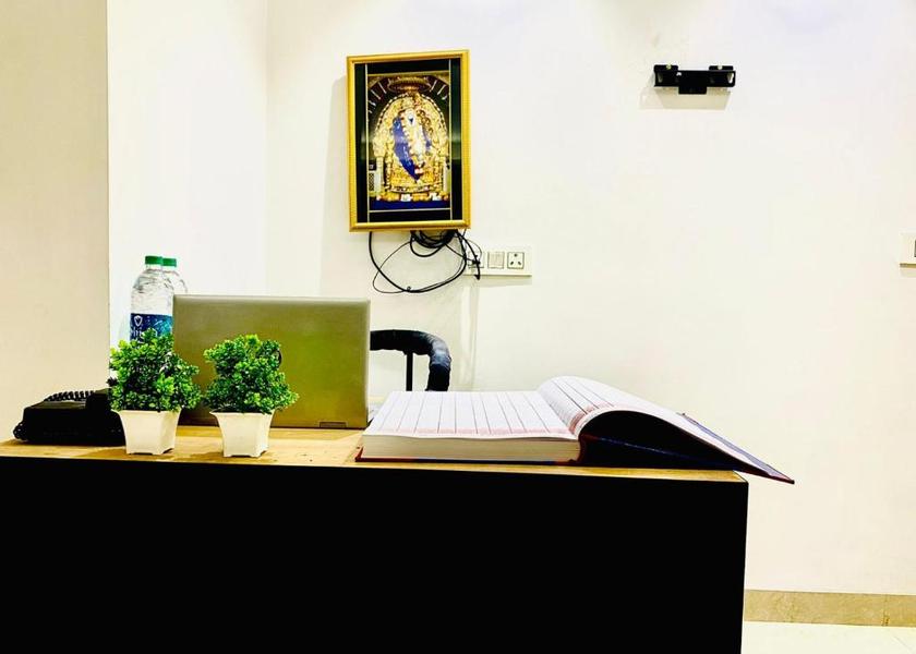 Delhi Delhi Public Areas