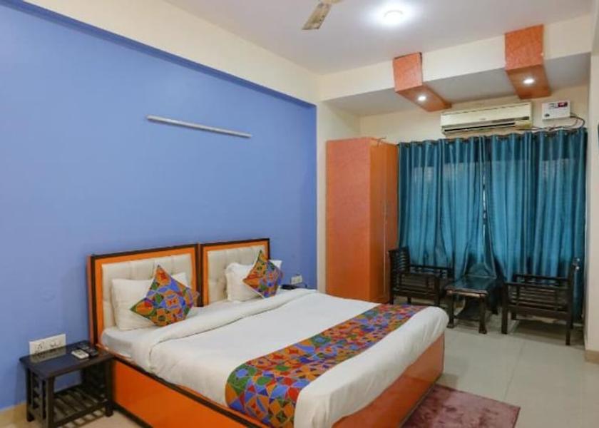Uttar Pradesh Noida Room