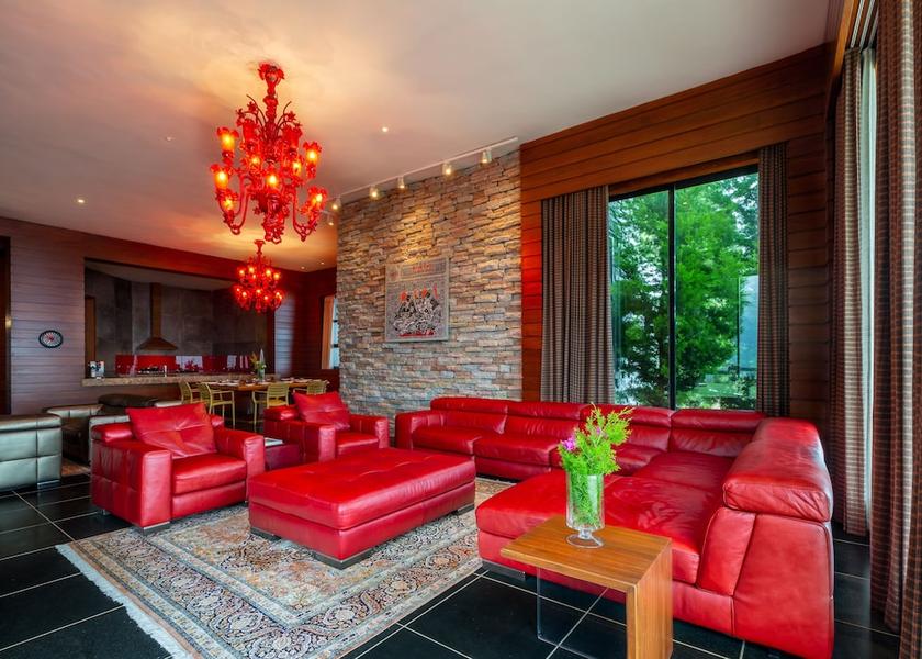 Tamil Nadu Kodaikanal Living area