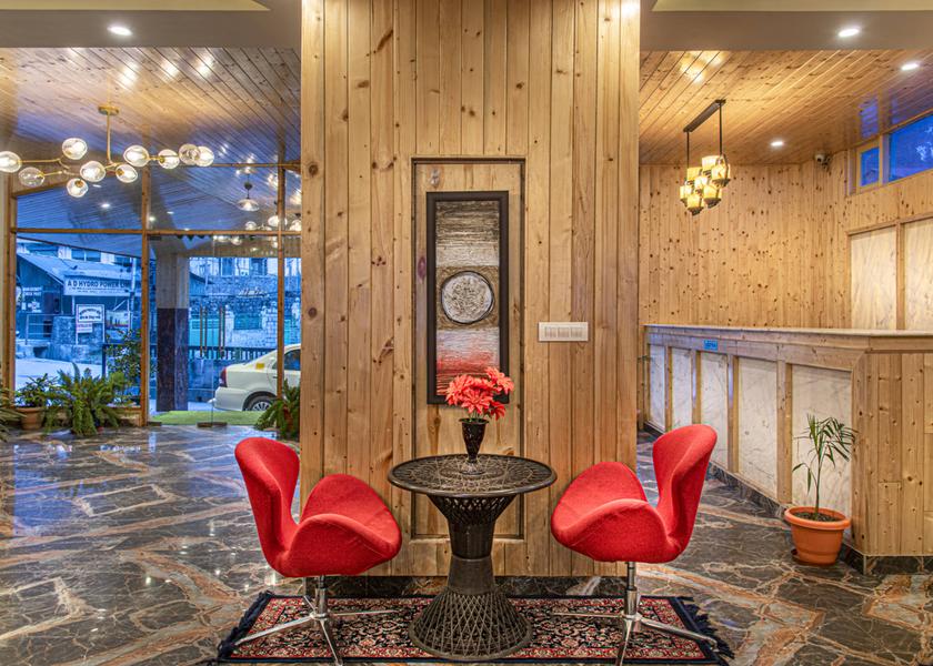 Himachal Pradesh Manali Lobby