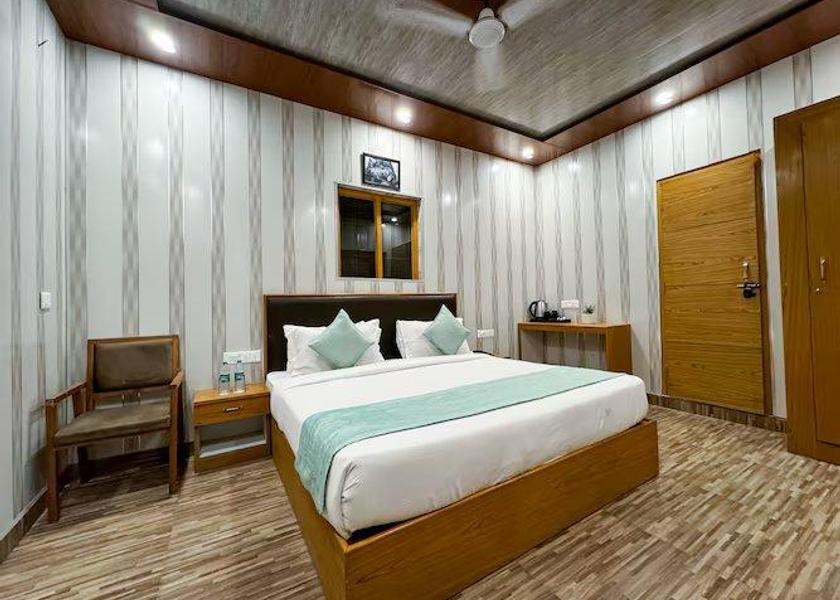 Uttarakhand Ramnagar Premier Room