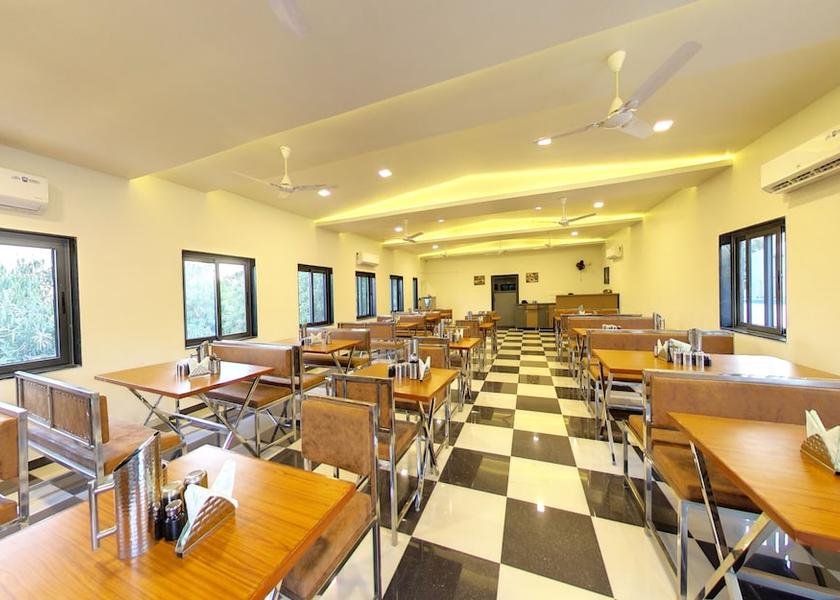 Gujarat Sasan Gir Restaurant