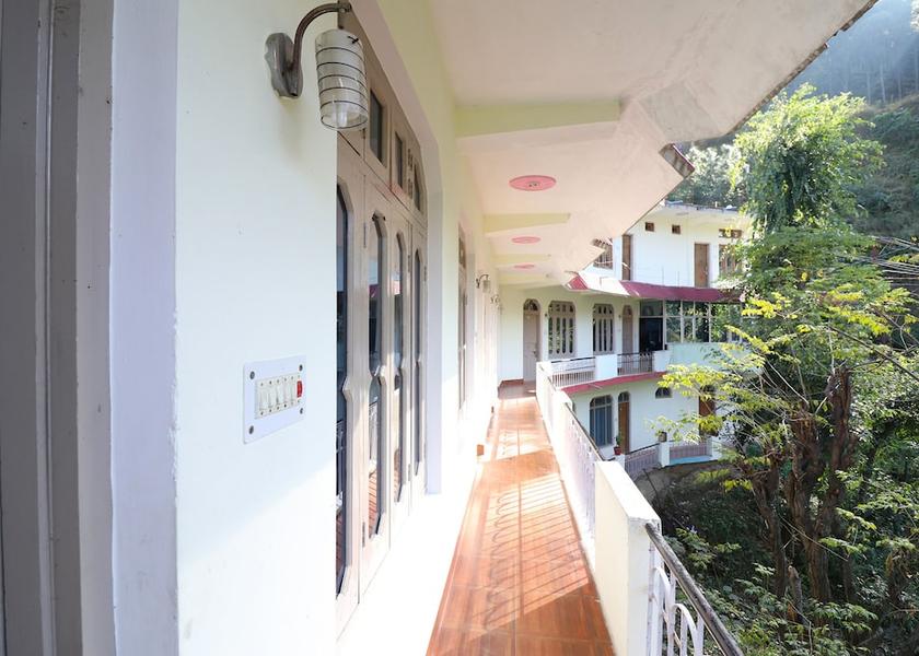 Uttarakhand Barkot Balcony
