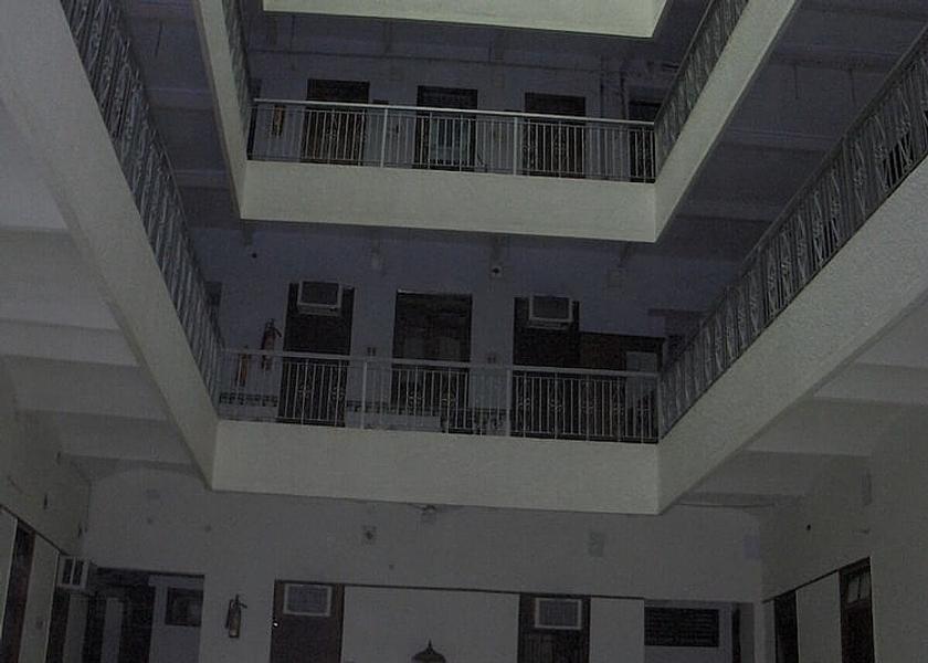 Delhi Delhi Public Areas