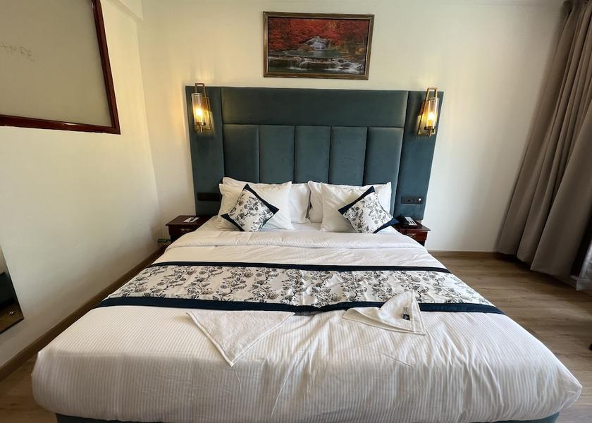 Ladakh Kargil Room