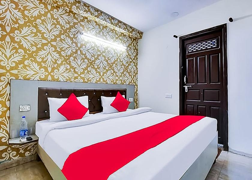 Delhi Delhi 1025