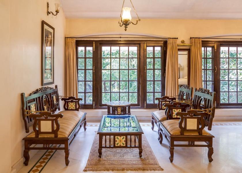 Madhya Pradesh Pachmarhi Living area