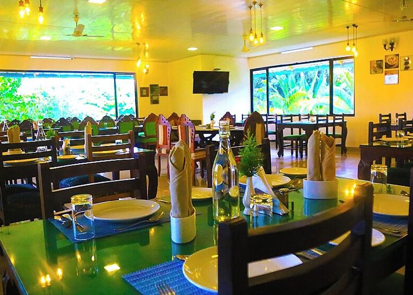 Kerala Munnar Restaurant