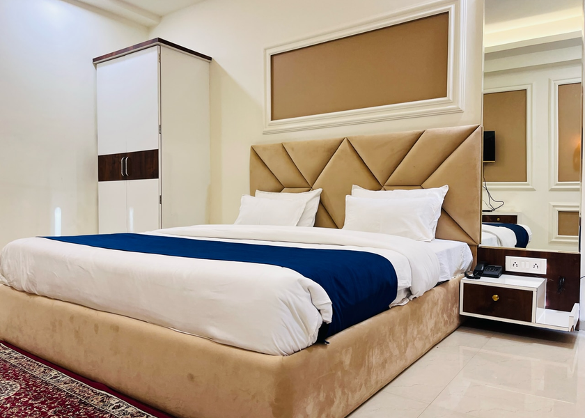 Madhya Pradesh Ujjain Deluxe Room