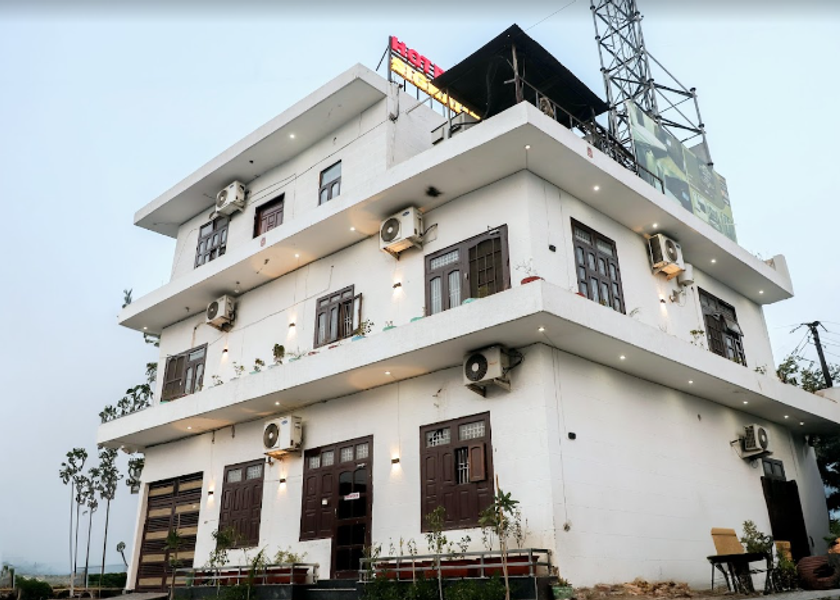 Haryana Sonipat Hotel Exterior