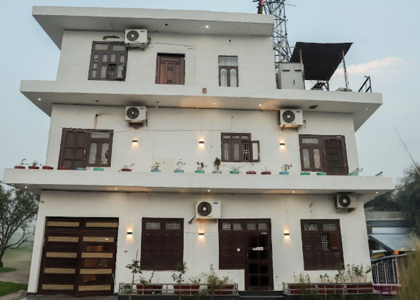 Haryana Sonipat Hotel Exterior