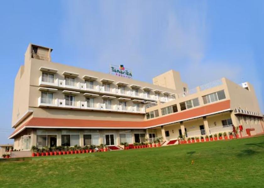 Maharashtra Bhusawal Hotel Exterior