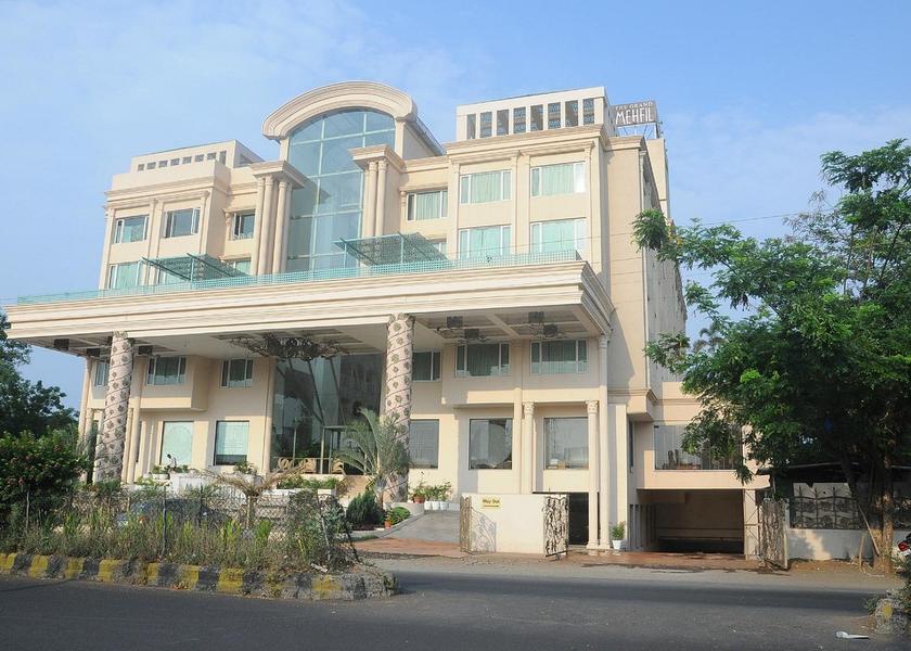 Maharashtra Amaravathi Hotel Exterior