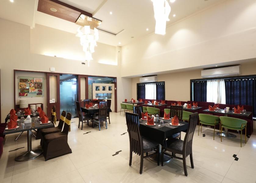 Maharashtra Nanded Food & Dining