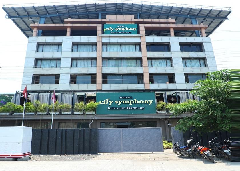 Maharashtra Nanded Hotel Exterior