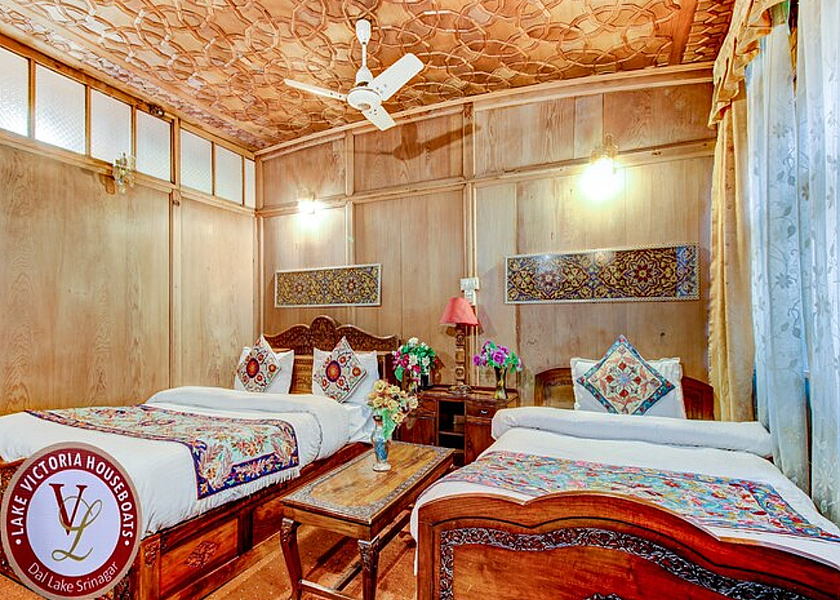 Jammu and Kashmir Srinagar Deluxe Room