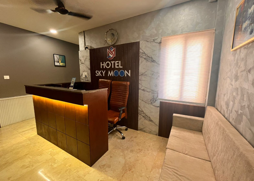 Madhya Pradesh Indore Public Areas