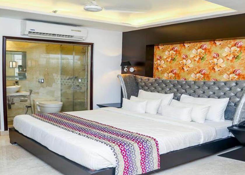 Maharashtra Chandrapur Executive Room