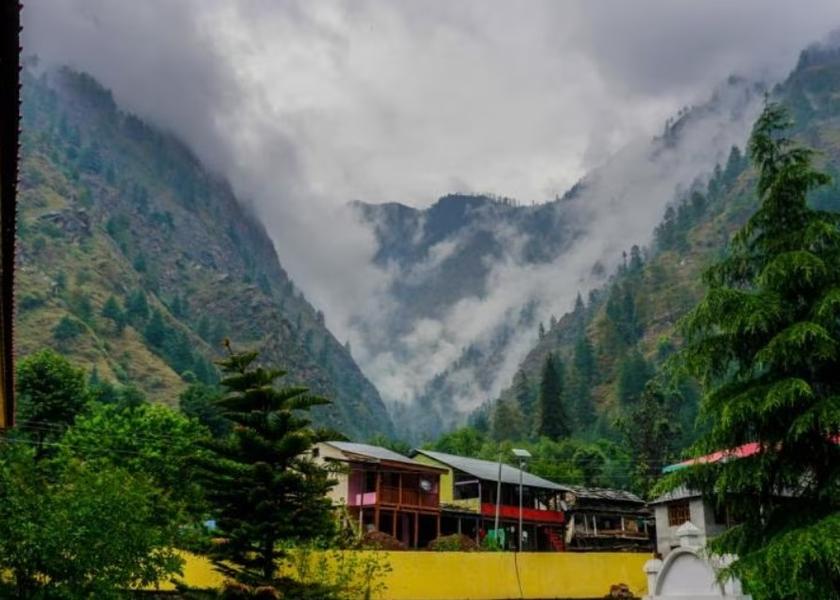 Himachal Pradesh Kasol Hotel View