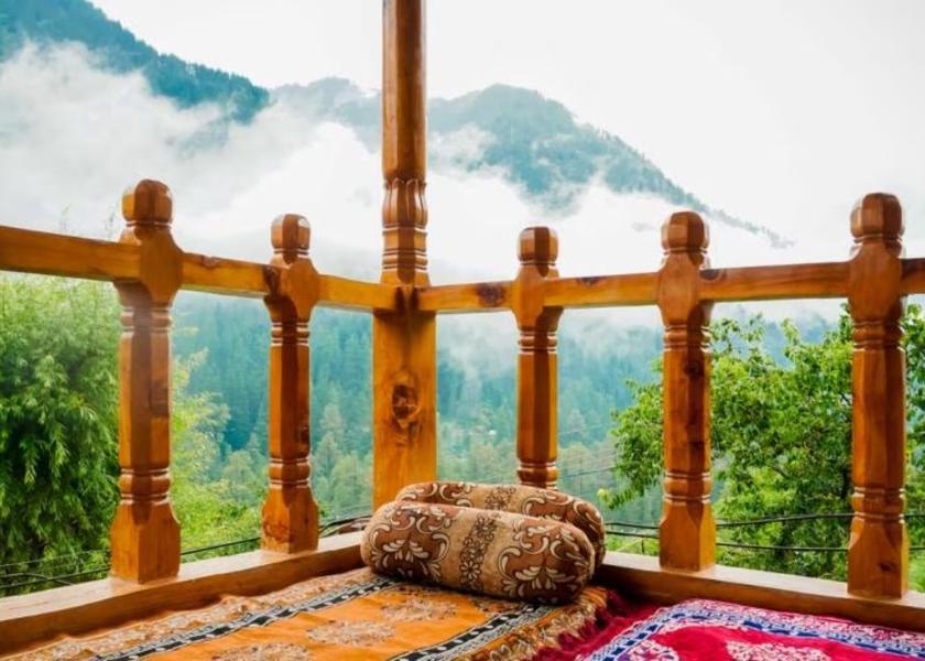 Himachal Pradesh Kasol 1025