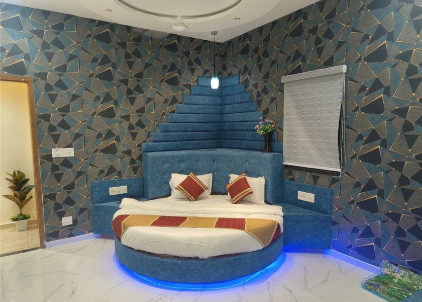 Gujarat Anand Suite Room