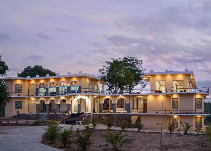 Rajasthan Jhadol Hotel Exterior