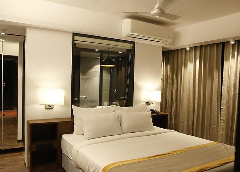 Maharashtra Wardha Royal Executive Room
