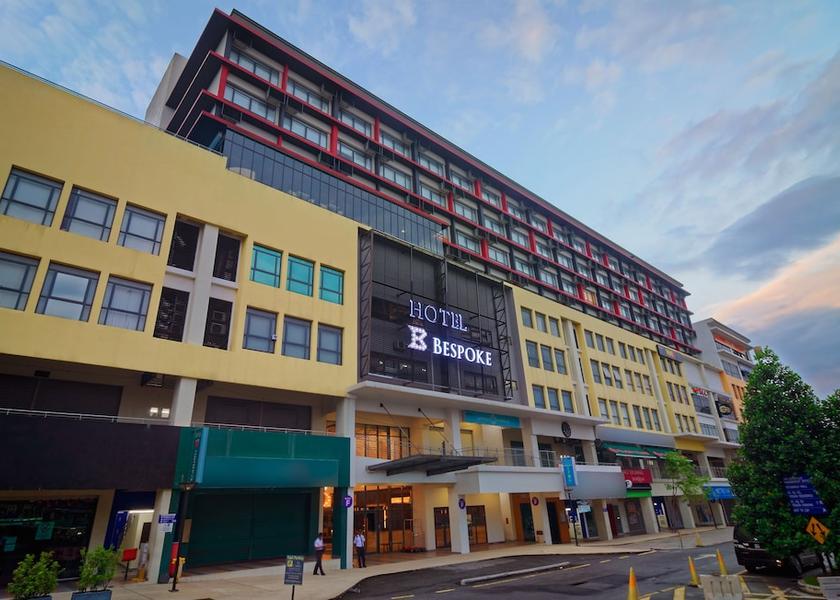Selangor Puchong Front of property