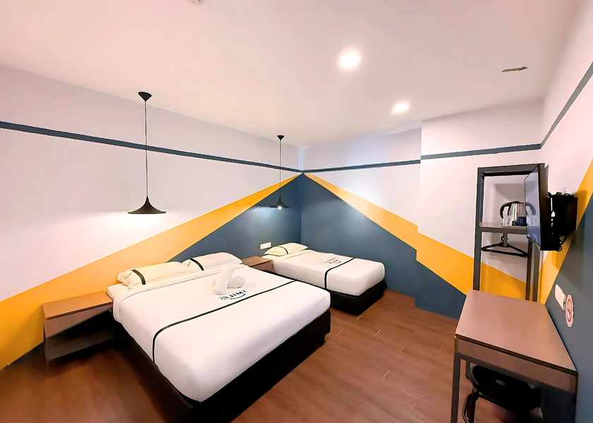 Selangor Puchong Triple Room